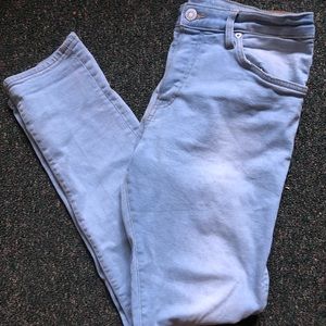 H&M’s skinny jean denim pants fairly new